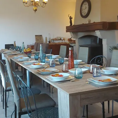 Maella- En Normandie, Confort, Et Piscine بيت للعطل *